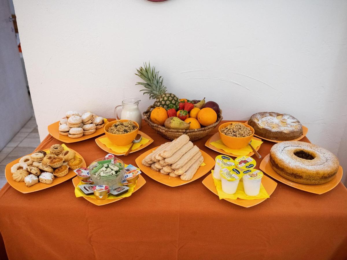 Bed And Breakfast Dorgali Buitenkant foto